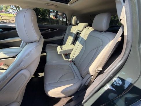 Certified 2023 Lincoln Nautilus Reserve w/ Luxury Package AWD/4WD image 27