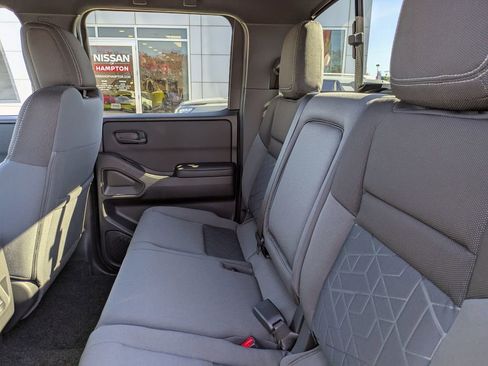 New 2026 Nissan Frontier SV w/ SV Convenience Package image 14