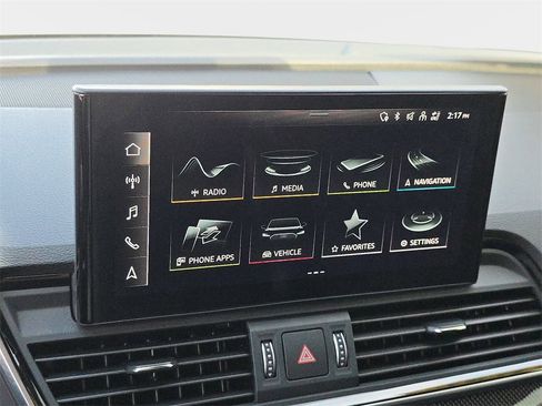 Used 2023 Audi SQ5 Premium Plus w/ Premium Plus Package image 28