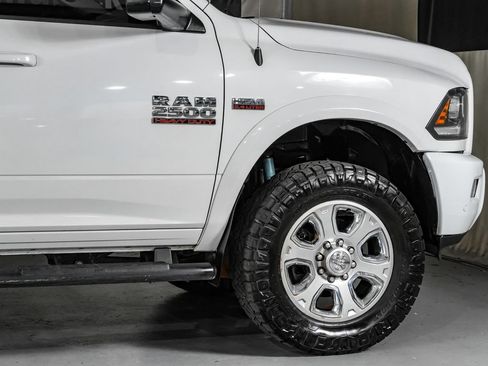 Used 2018 RAM 2500 Laramie w/ Sport Appearance Group AWD/4WD image 7