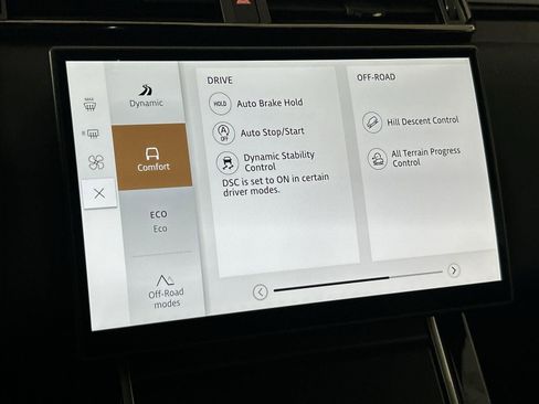 Certified 2026 Land Rover Range Rover Velar Dynamic SE image 19