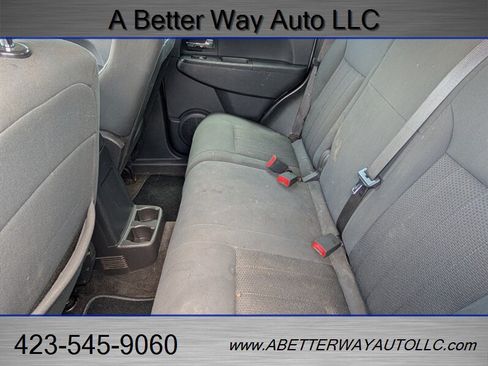 Used 2012 Jeep Liberty Sport RWD image 13
