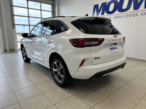 Used 2023 Ford Escape ST-Line w/ Tech Pack #1 image 6