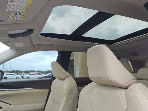 Certified 2023 INFINITI QX60 Pure FWD image 11