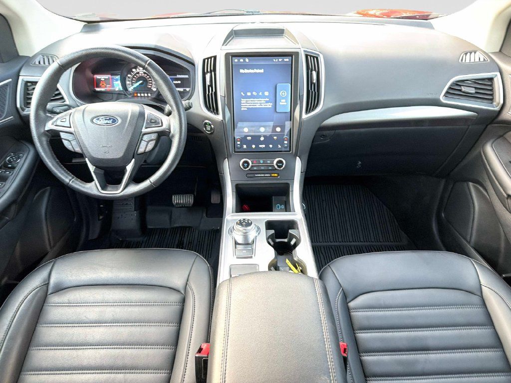 Used 2024 Ford Edge SEL w/ Convenience Package AWD/4WD image 16