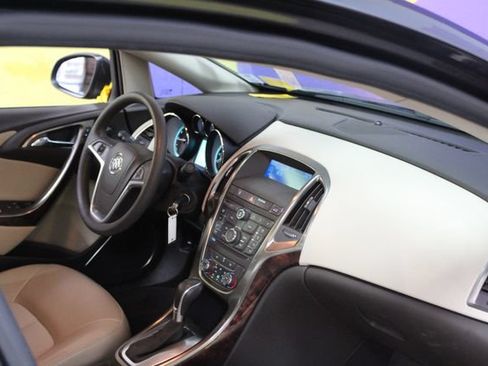 Used 2016 Buick Verano FWD image 12