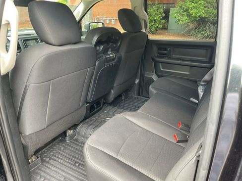 Used 2019 RAM 1500 Tradesman w/ Tradesman SXT Package AWD/4WD image 12