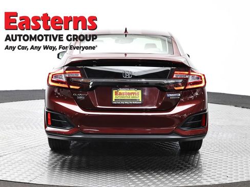 Used 2018 Honda Clarity Touring image 6