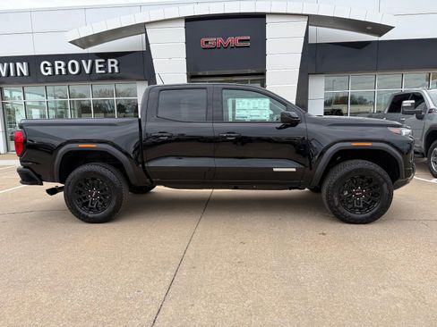 New 2026 GMC Canyon Elevation w/ Convenience Package image 3