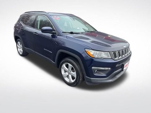 Used 2020 Jeep Compass Latitude w/ Cold Weather Group image 7