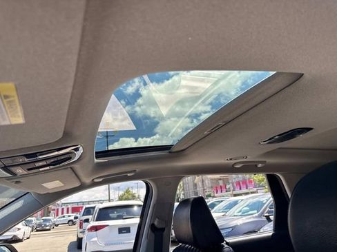 Used 2024 Hyundai Palisade Limited image 24