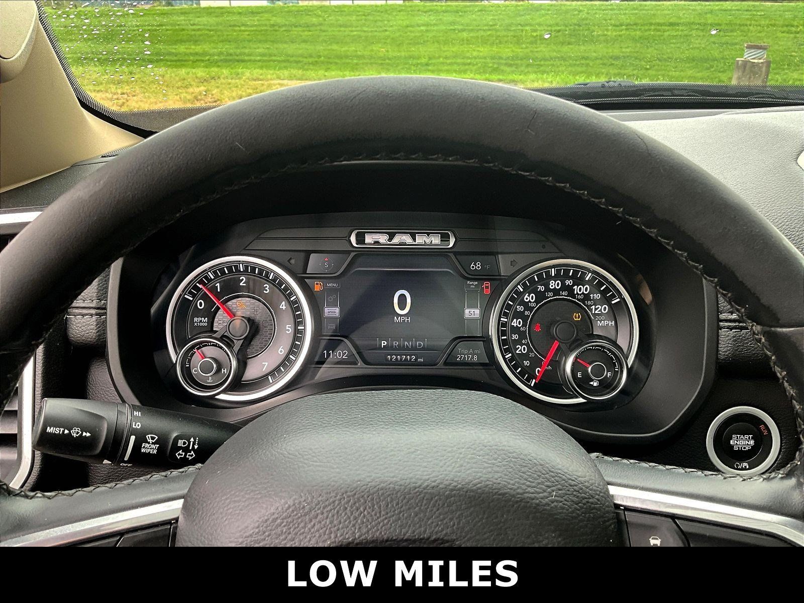 Used 2019 RAM 1500 Laramie AWD/4WD image 4