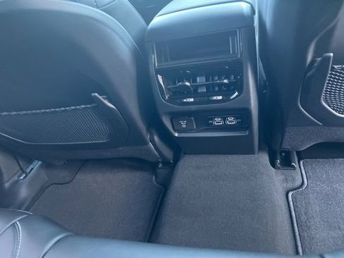 New 2025 Jeep Grand Cherokee Altitude w/ Trailer Tow Package image 13