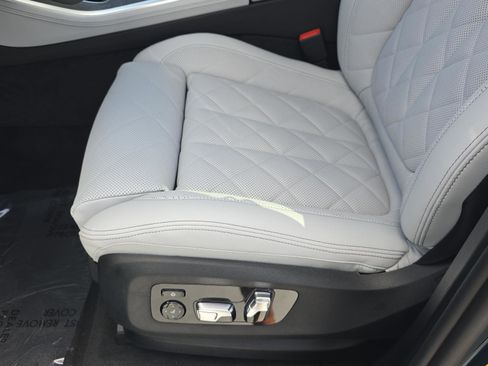 New 2026 BMW X5 xDrive50e image 15