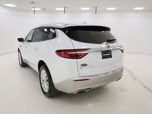 Used 2021 Buick Enclave Essence w/ Sound and Sites Package image 24
