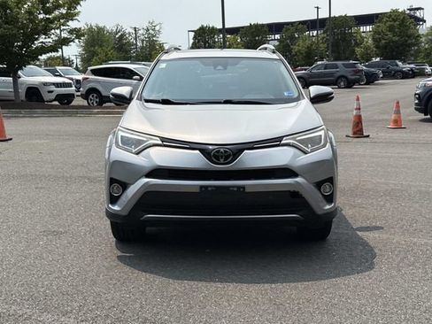 Used 2016 Toyota RAV4 Limited AWD/4WD image 6