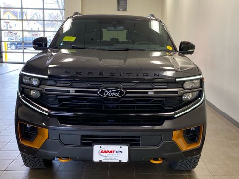 New 2025 Ford Expedition Tremor image 3