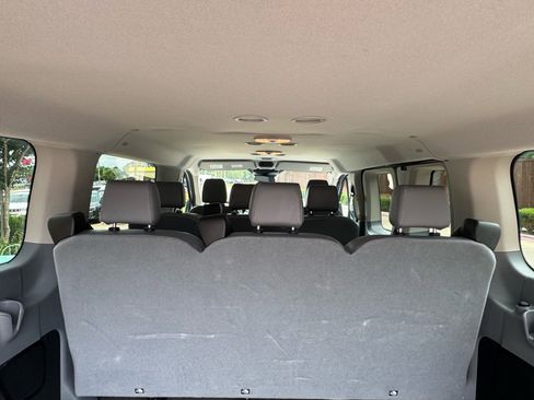 Used 2018 Ford Transit 150 XL RWD image 14