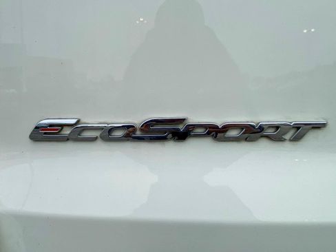 Used 2020 Ford EcoSport SE FWD image 46