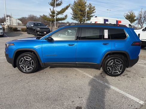 New 2026 Jeep Cherokee Limited AWD/4WD image 18