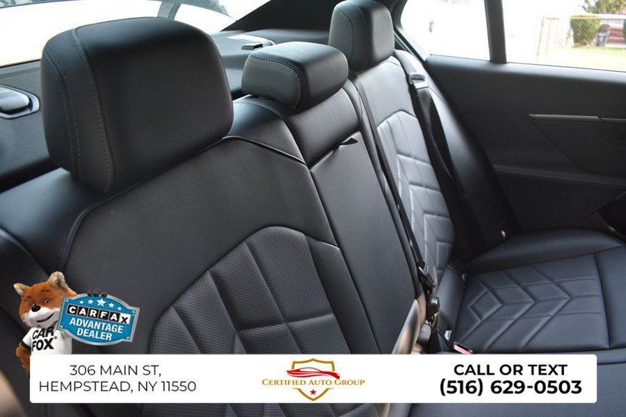 Used 2025 BMW 530i RWD image 26