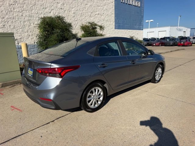 Used 2019 Hyundai Accent SEL FWD image 3