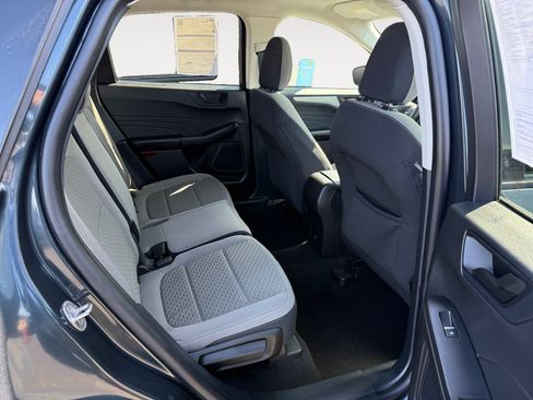 Certified 2022 Ford Escape SE FWD image 18