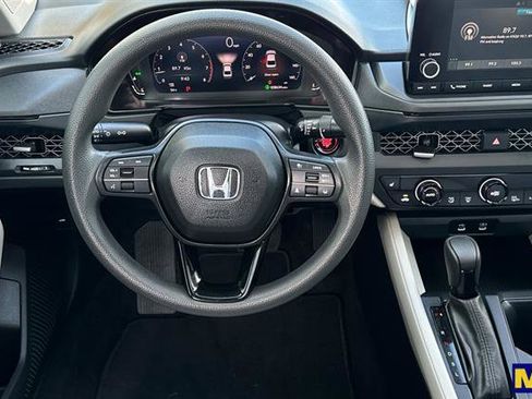 Used 2023 Honda Accord EX image 16