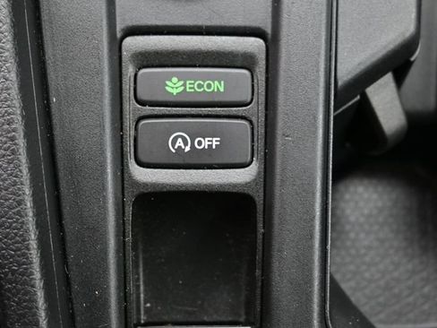 Used 2025 Honda Accord LX image 27