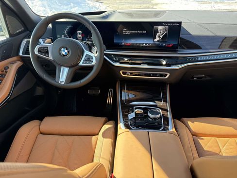 New 2026 BMW X5 xDrive40i w/ M Sport Package image 25