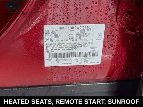 Certified 2022 Ford Explorer XLT w/ Equipment Group 202A image 31