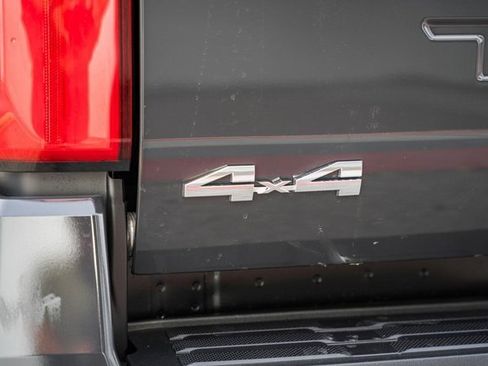 New 2025 Toyota Tacoma SR5 image 7