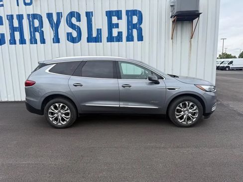 Used 2019 Buick Enclave Avenir w/ Trailering Package, 5000 lbs. AWD/4WD image 9