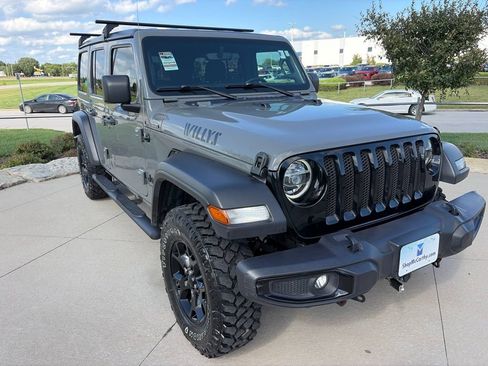 Used 2021 Jeep Wrangler Unlimited Sport AWD/4WD image 2