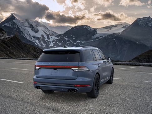 New 2026 Lincoln Aviator Reserve AWD/4WD image 8