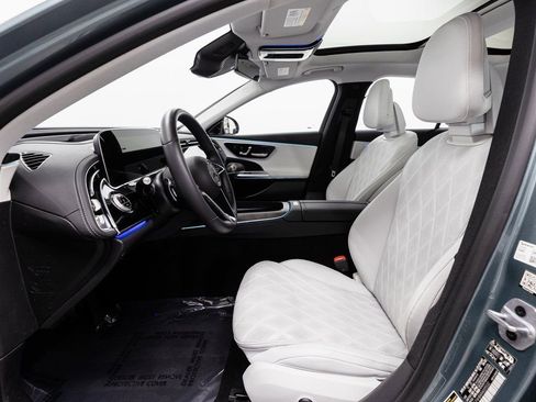 Certified 2024 Mercedes-Benz E 350 4MATIC Sedan image 8