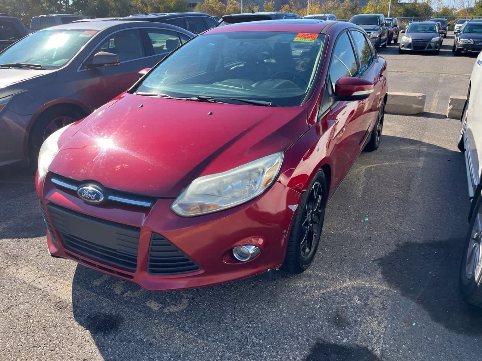 Used 2013 Ford Focus SE FWD image 2