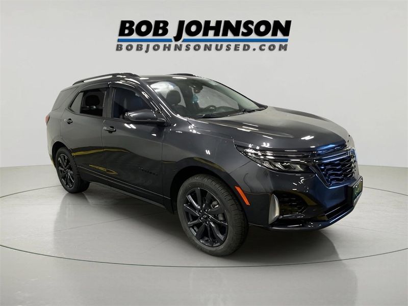 Certified 2023 Chevrolet Equinox RS image 1