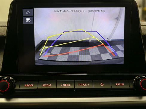 Used 2023 Kia Forte LXS image 28