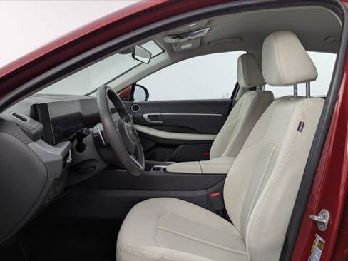 Used 2024 Hyundai Sonata SEL FWD image 13