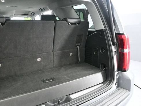 Used 2020 Chevrolet Tahoe LT AWD/4WD image 43