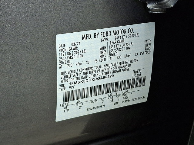 Certified 2024 Ford Explorer XLT w/ Equipment Group 202A AWD/4WD image 30