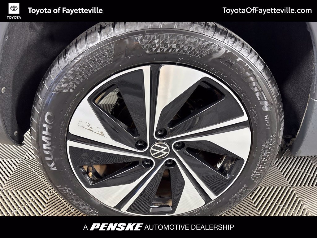 Used 2024 Volkswagen Taos SE AWD/4WD image 8