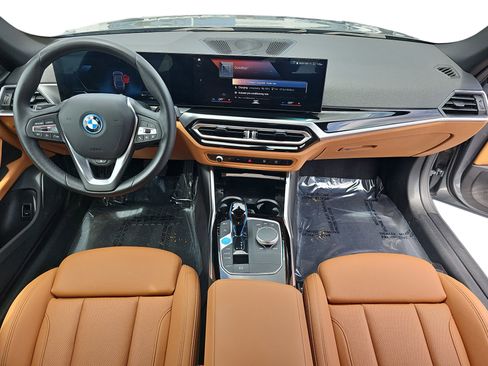 Certified 2023 BMW i4 eDrive35 w/ Premium Package RWD image 9