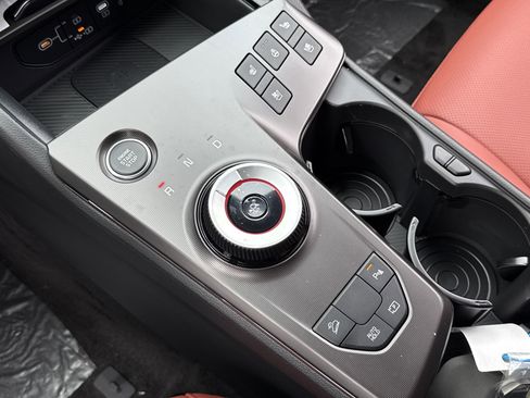 New 2026 Kia Sportage SX Prestige image 9