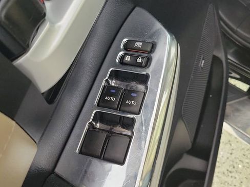 Used 2018 Toyota Tundra Limited w/ Limited Premium Package AWD/4WD image 23