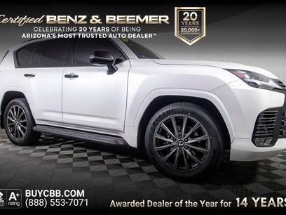 Used 2023 Lexus LX 600 4WD w/ Appearance Package