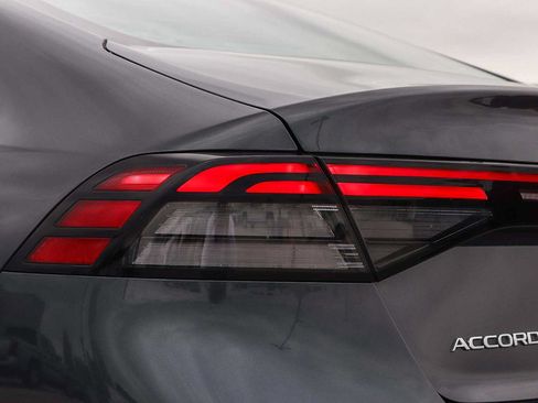 Used 2024 Honda Accord LX image 12