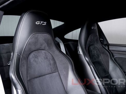 Used 2017 Porsche 911 Carrera GTS w/ GTS Interior Package image 53