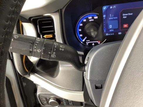 Used 2022 Ford Bronco Badlands image 21